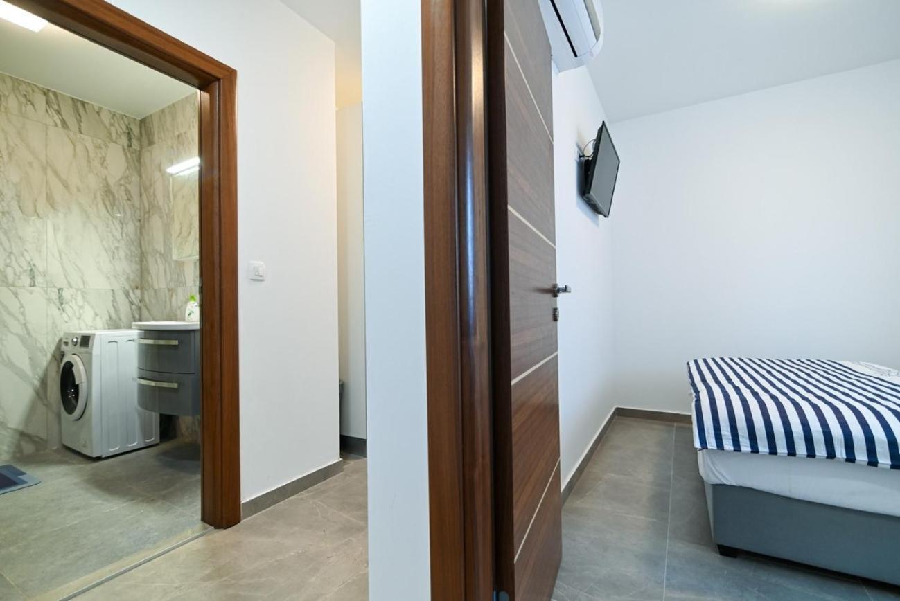 Apartments By The Sea Trogir - 21215 Room photo